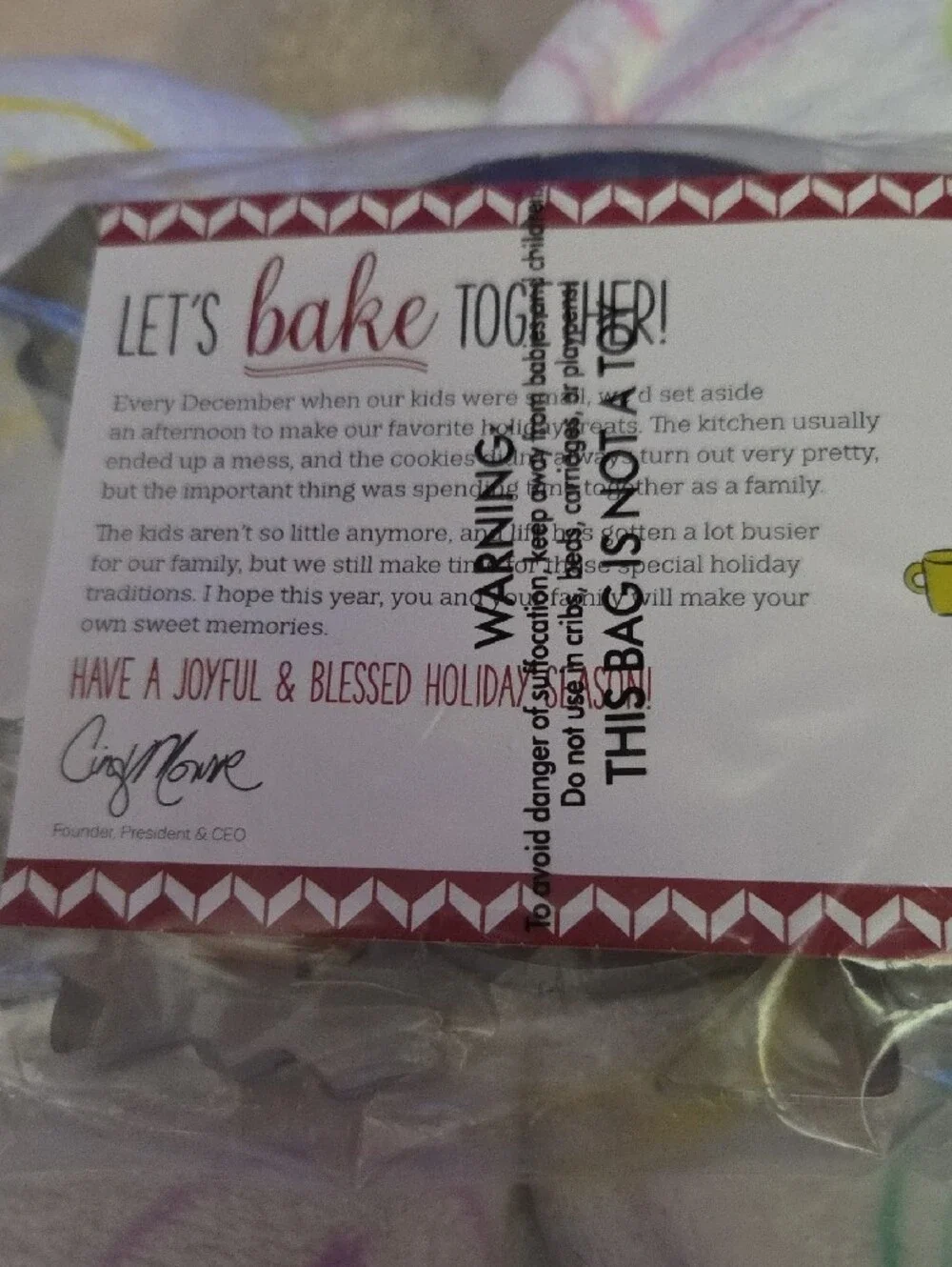 Silver Holiday Cookie Cutter Set - Tree, Bell, Stocking, Wreath 6 Pack NWOT